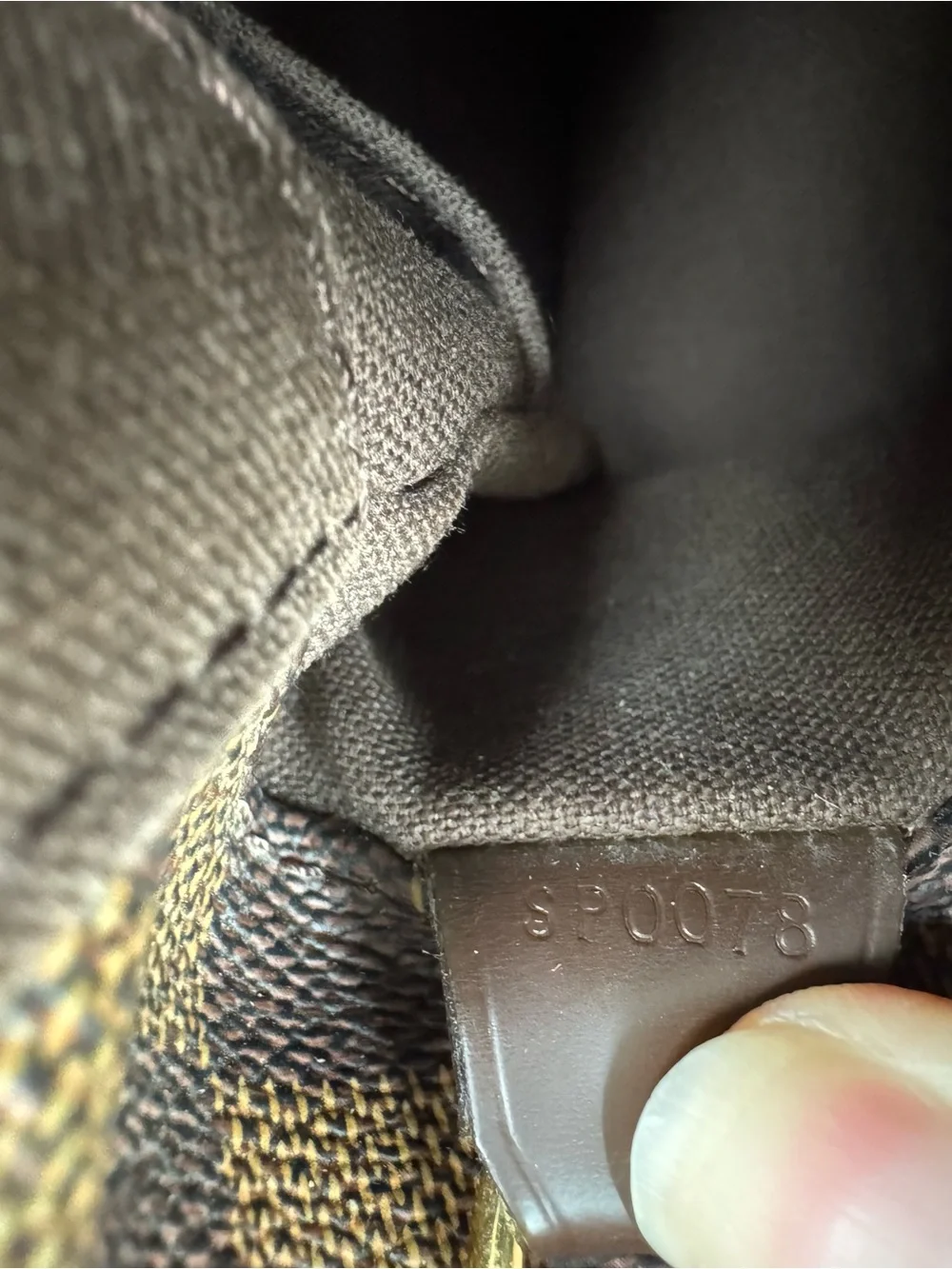 Louis Vuitton Damier Ebene Messenger Bag with COA